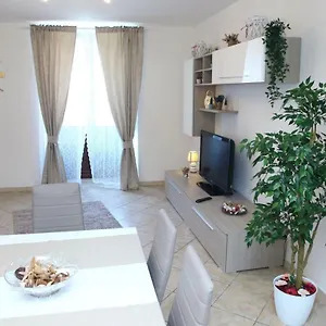  Apartament Garibaldi Suites & Włochy